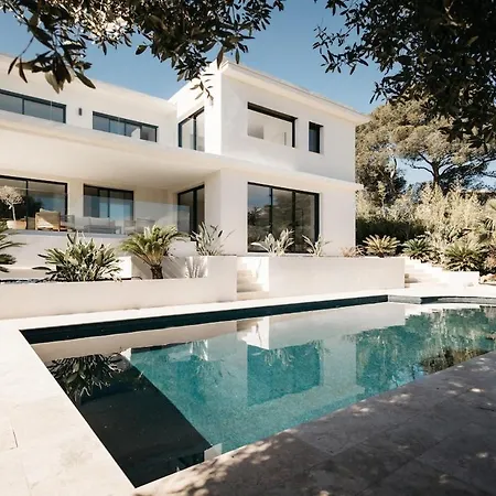 328 * Saint-Raphaël