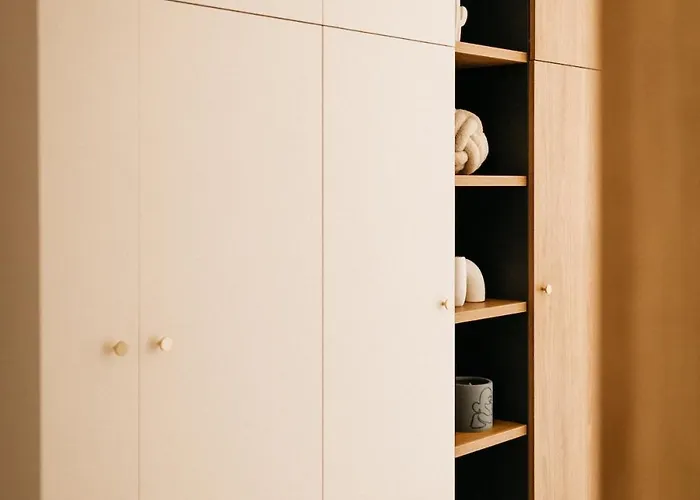 328 Vila Saint-Raphaël